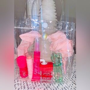 Juicy Apple Lip Gloss Set with Pink Scrunchies